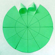 Новогодняя поделка из бумаги
 